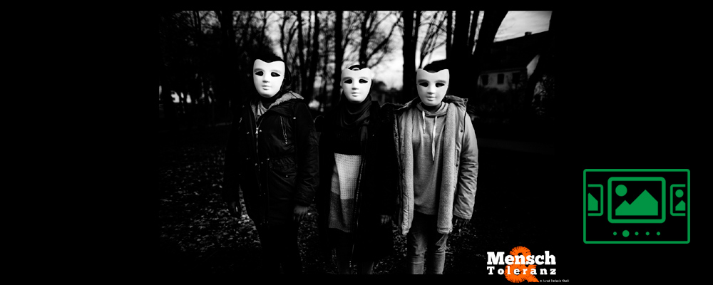 das slideshow-Fenster für 'toleranzmensch.com' anzeigen ...
Ein Fotoprojekt zum Nachdenken